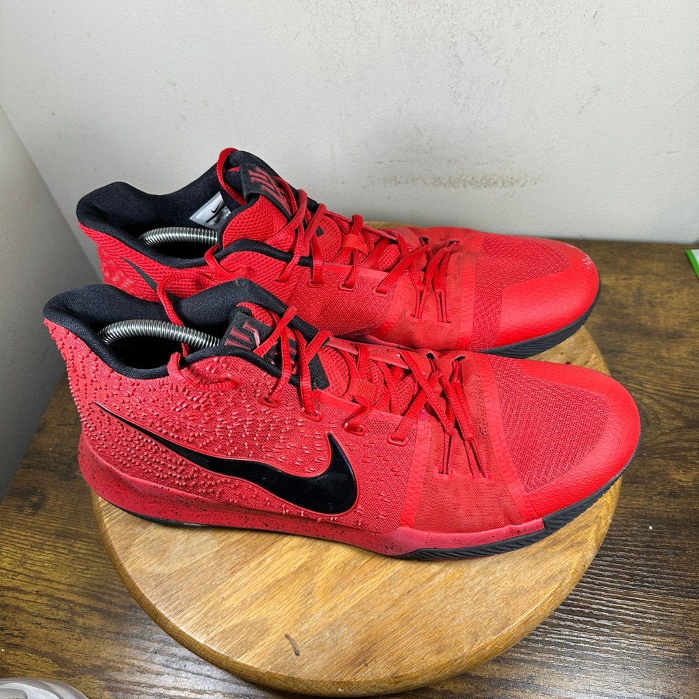 Nike Kyrie 3 Red Black Basketball Sneakers Men's Size 15 852395-600